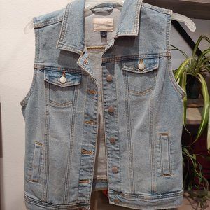 Universal Thread Denim Vest